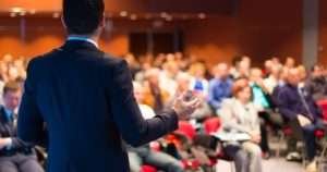 coinvolgere il pubblico